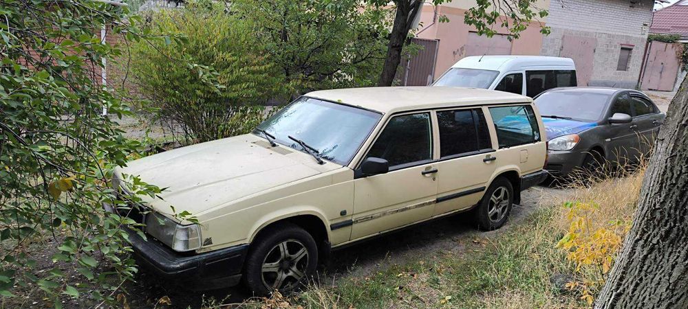 VOLVO 740 Универсал  2.4 ДИЗЕЛЬ
