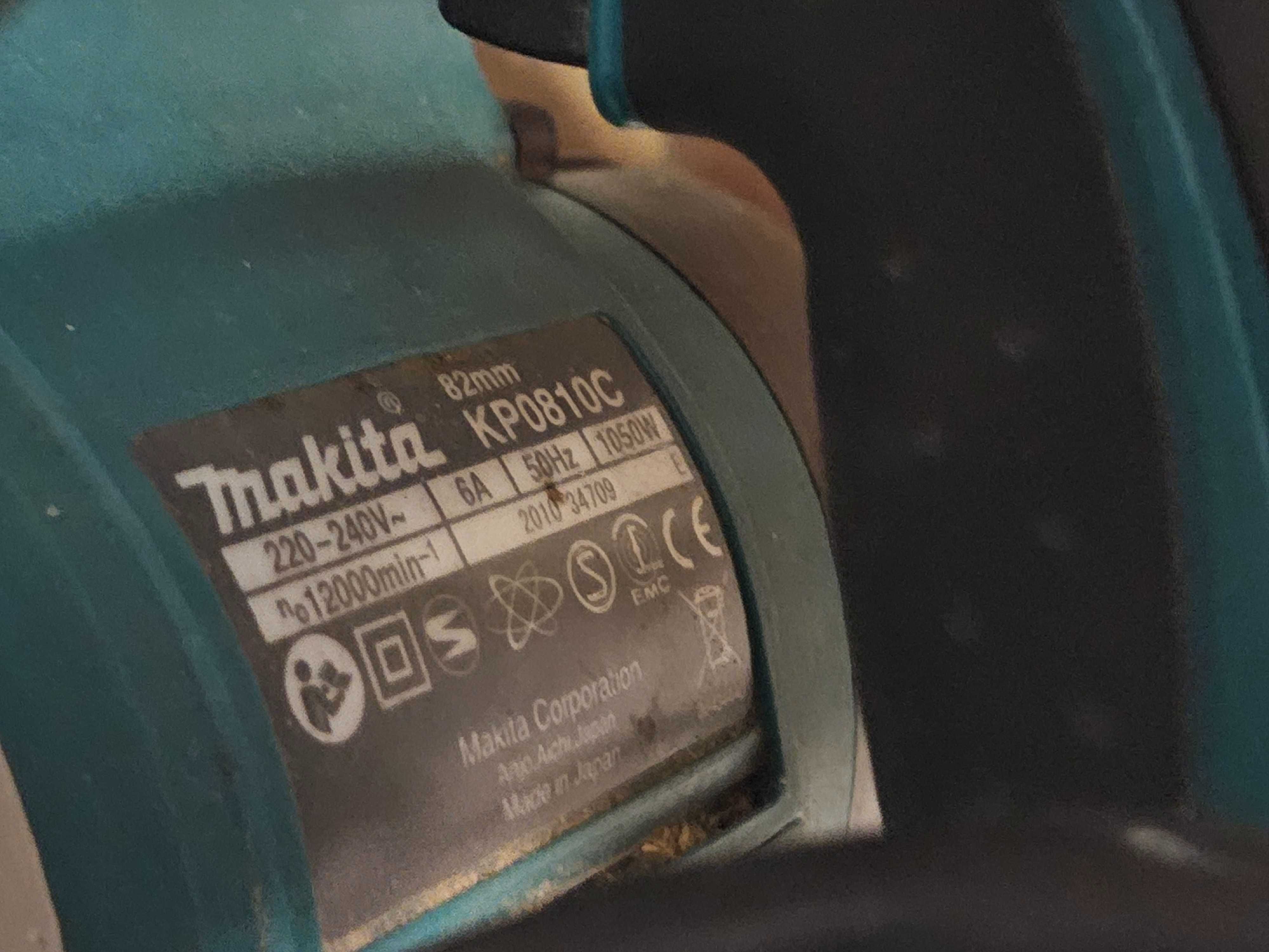 Strug do drewna Makita KP0810C