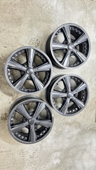 Диски легкосплавні 16 дюймів R16 5 x 114.3 ET35