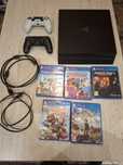 PlayStation 4 Pro 1t w idealnym stanie + 2 pady + 5 gier