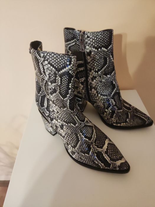 Sprzedam buty trzewiki