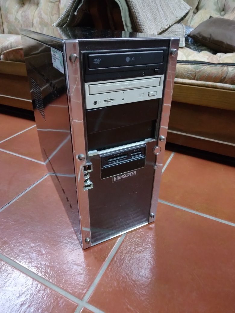 Computador torre completo para peças