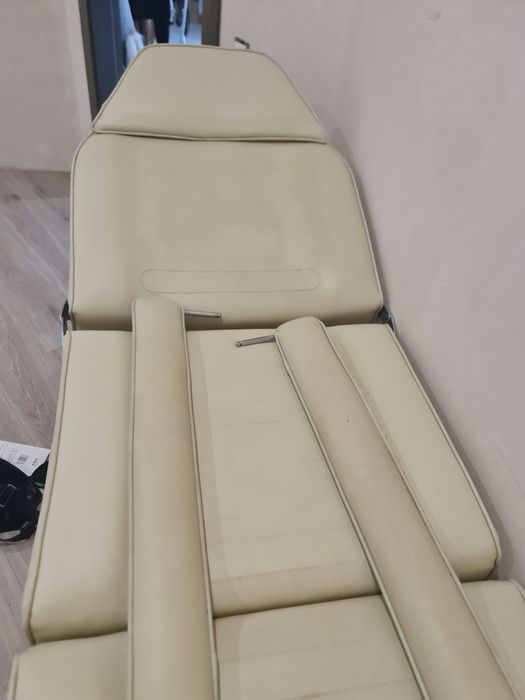 Космітологічна кушетка