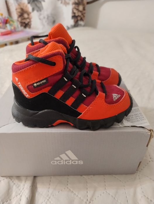 Buty adidas terrex 22