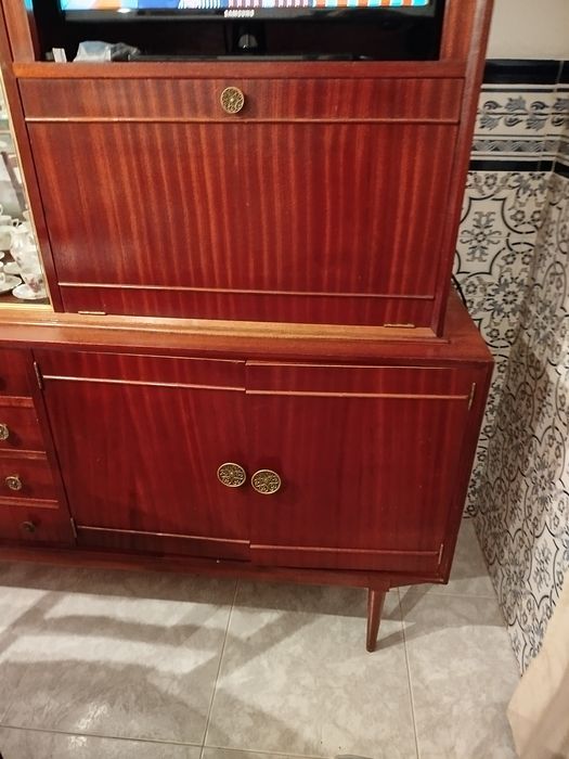 Mobília de sala de jantar em madeira