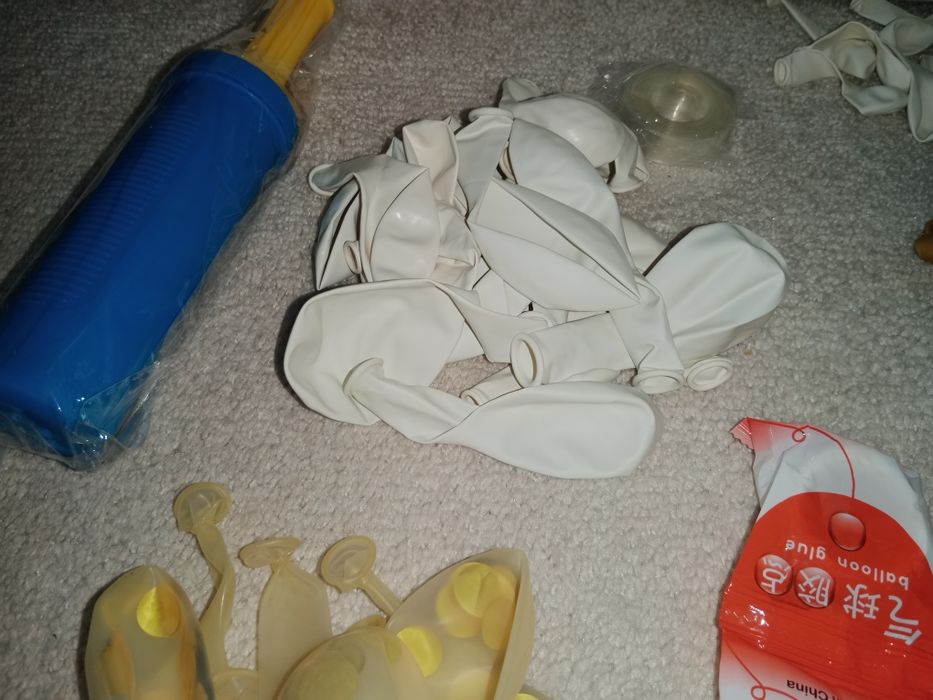 Girlandyna z balonów na przyjęcie wesele