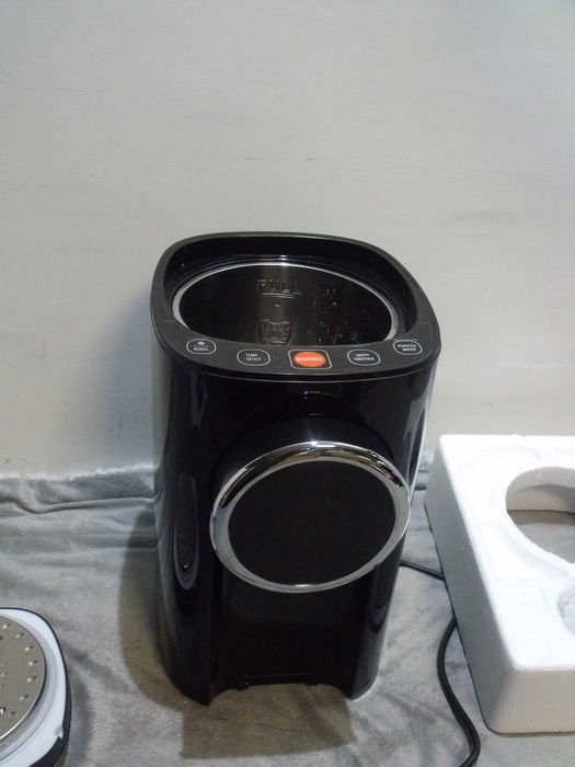 Dozownik gorącej wody zbiornik na wodę 5L ze stali 45-95°C  Klarstein