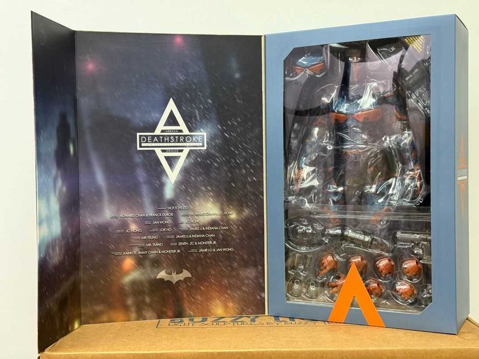 Figura Hot Toys Batman Arkham origins Deathstroke