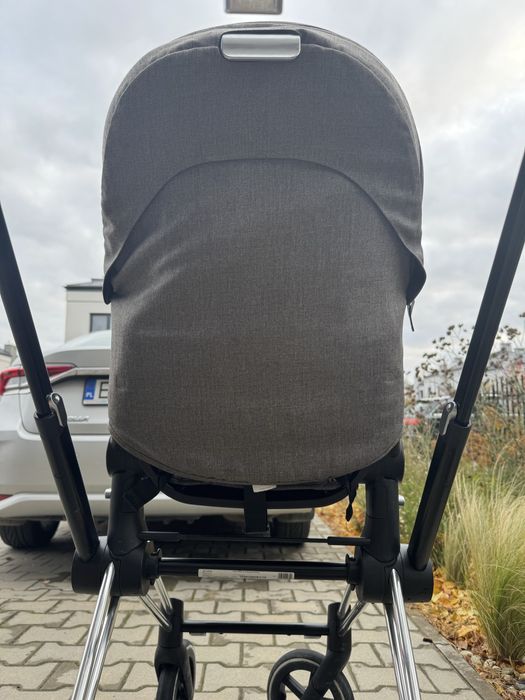 Cybex Priam Lux Manhattan Grey