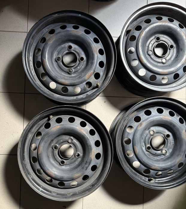 Диски r14 4x100 Nissan Renault original