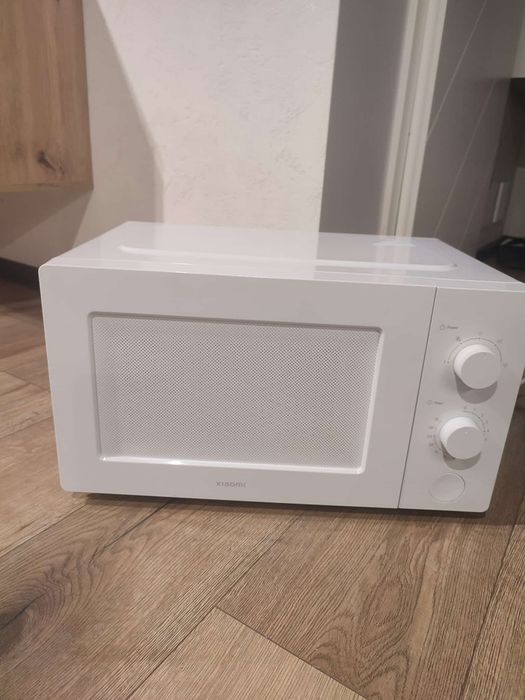 Mikrofala xiaomi stan idealny