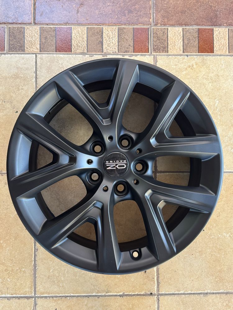 Диски литые  R17 5x112 оригинал BMW X1 Audi Skoda VW Seat