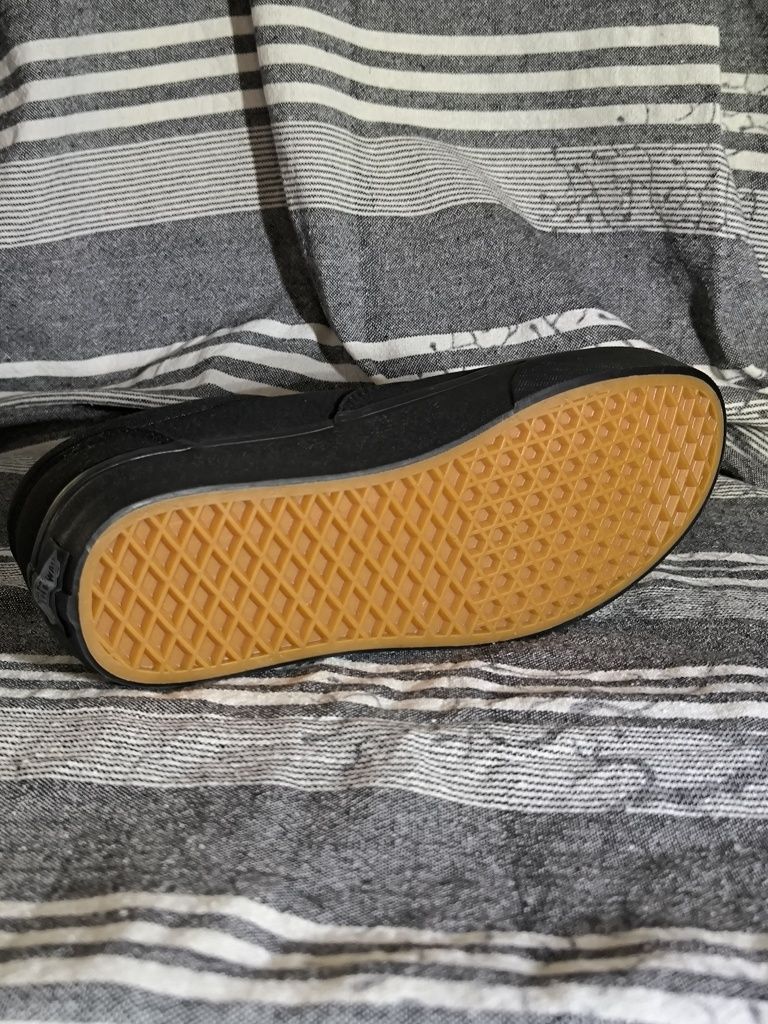 Vans Doheny Black 42