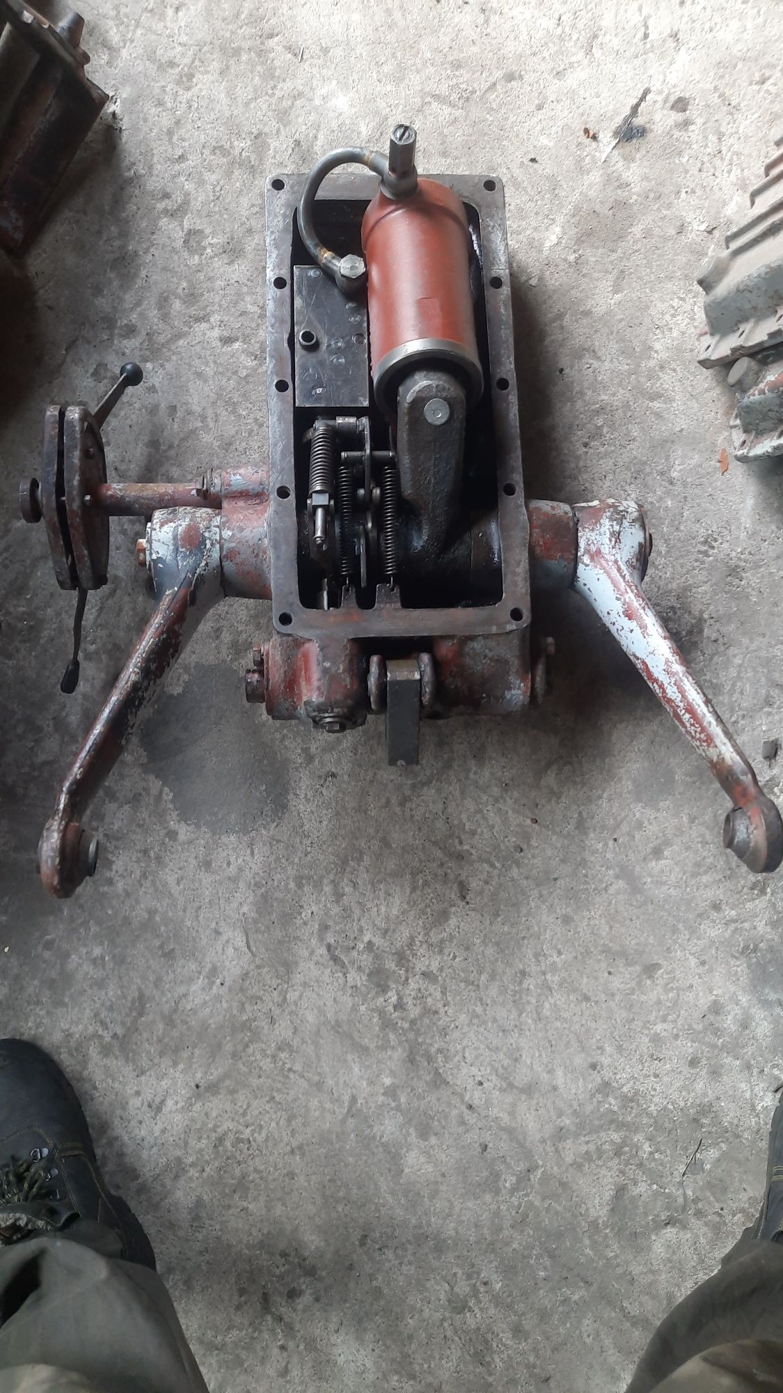 Ciagnik Ursus c-360 podnosnik kpl plecak c 355 3pk c 355 3p