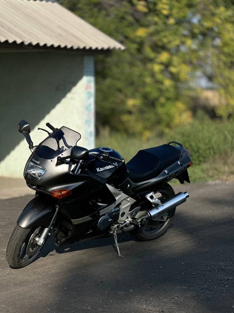 Kawasaki zzr 600 (повне переоформлення)
