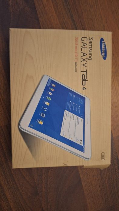 Продам планшет  Samsung Galaxy tab 4