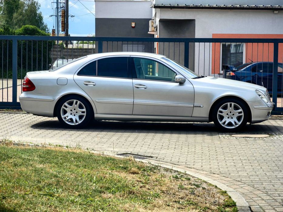 Mercedes E klasa w2111 jasne skóry, automat, tempomat.