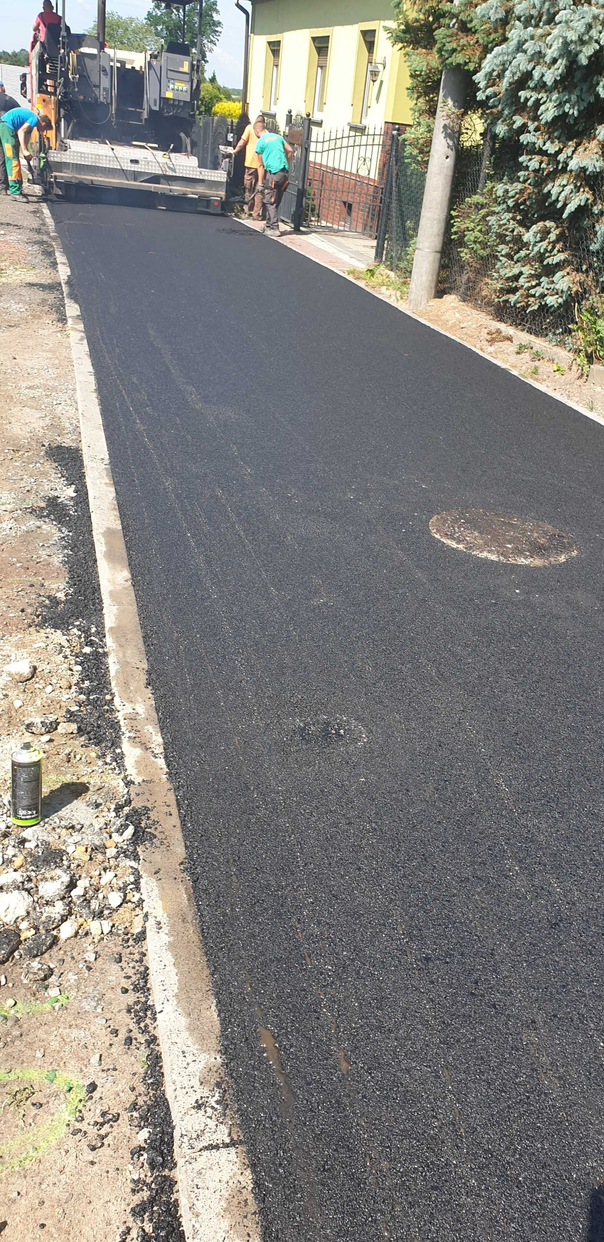 Asfaltowanie, budowa dróg, asfalt, układanie asfaltu, frezowanie