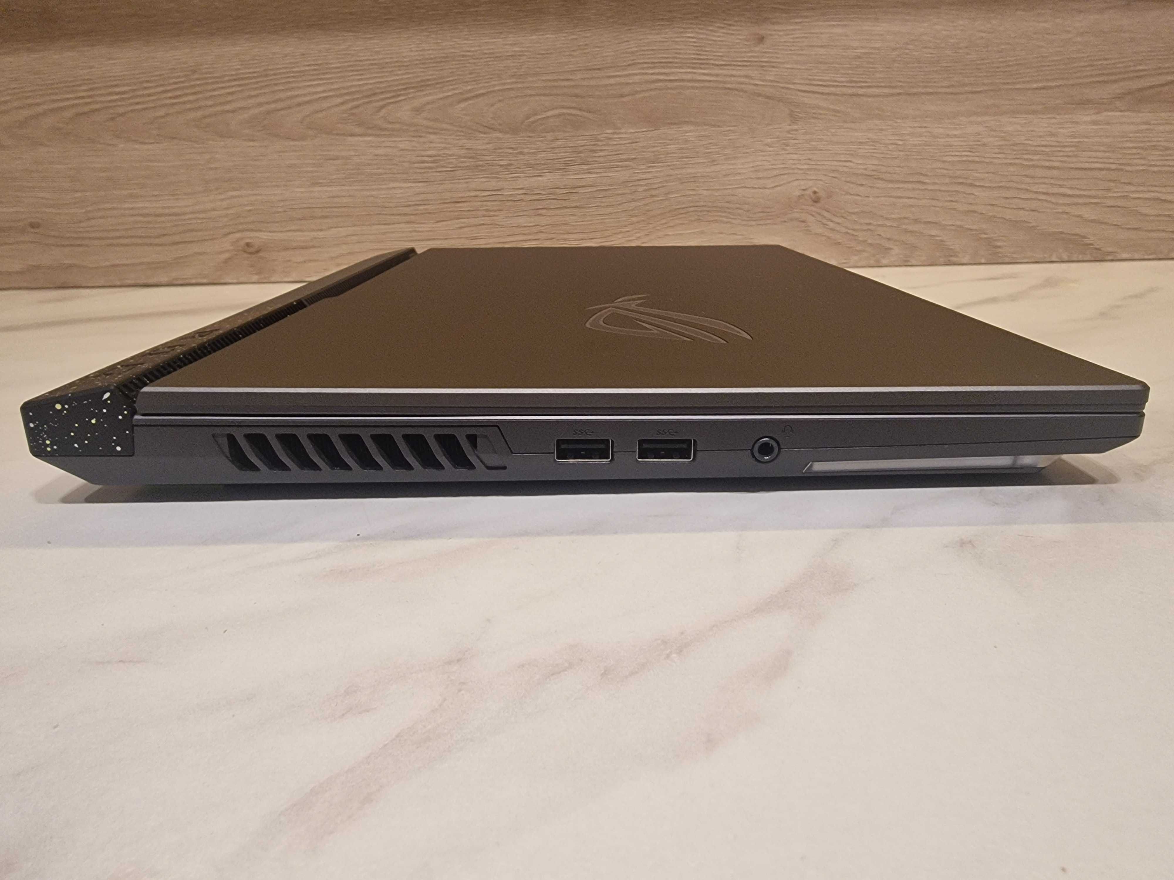 ASUS ROG STRIX G16 (G513R); Ryzen 7 6800H; 32GB DDR5; GEFORCE 3070TI