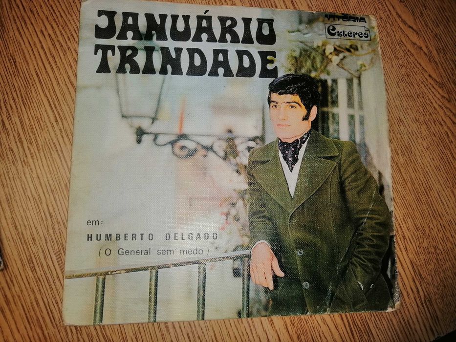 Disco Vinil EP Antigo Januário Trindade Humberto Delgado