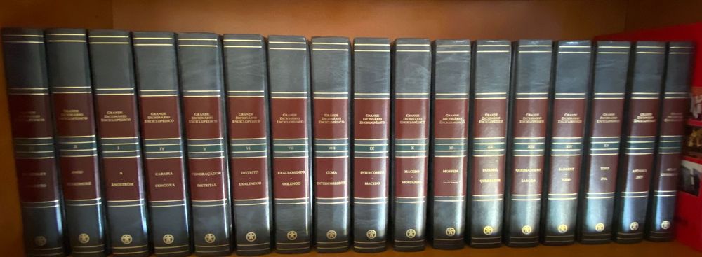 Grande Dicionário Enciclopédico