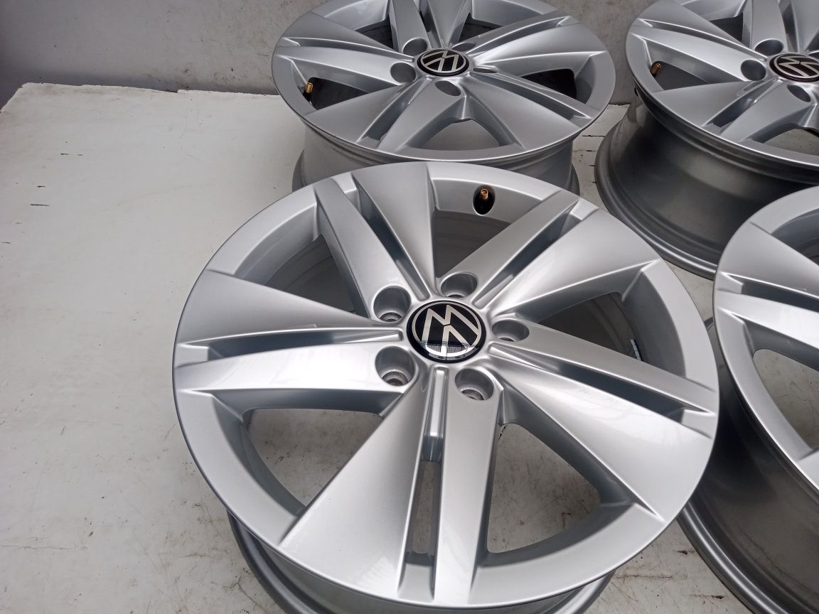 Felgi aluminiowe 16 VW Golf 5 6 7