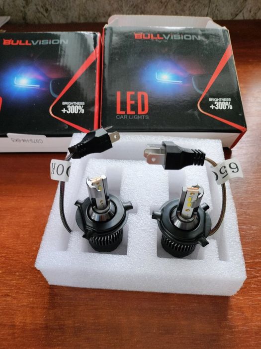 Світлодіодні лампи Bullvision H4 LED 6500K лампочки лед светодиодные