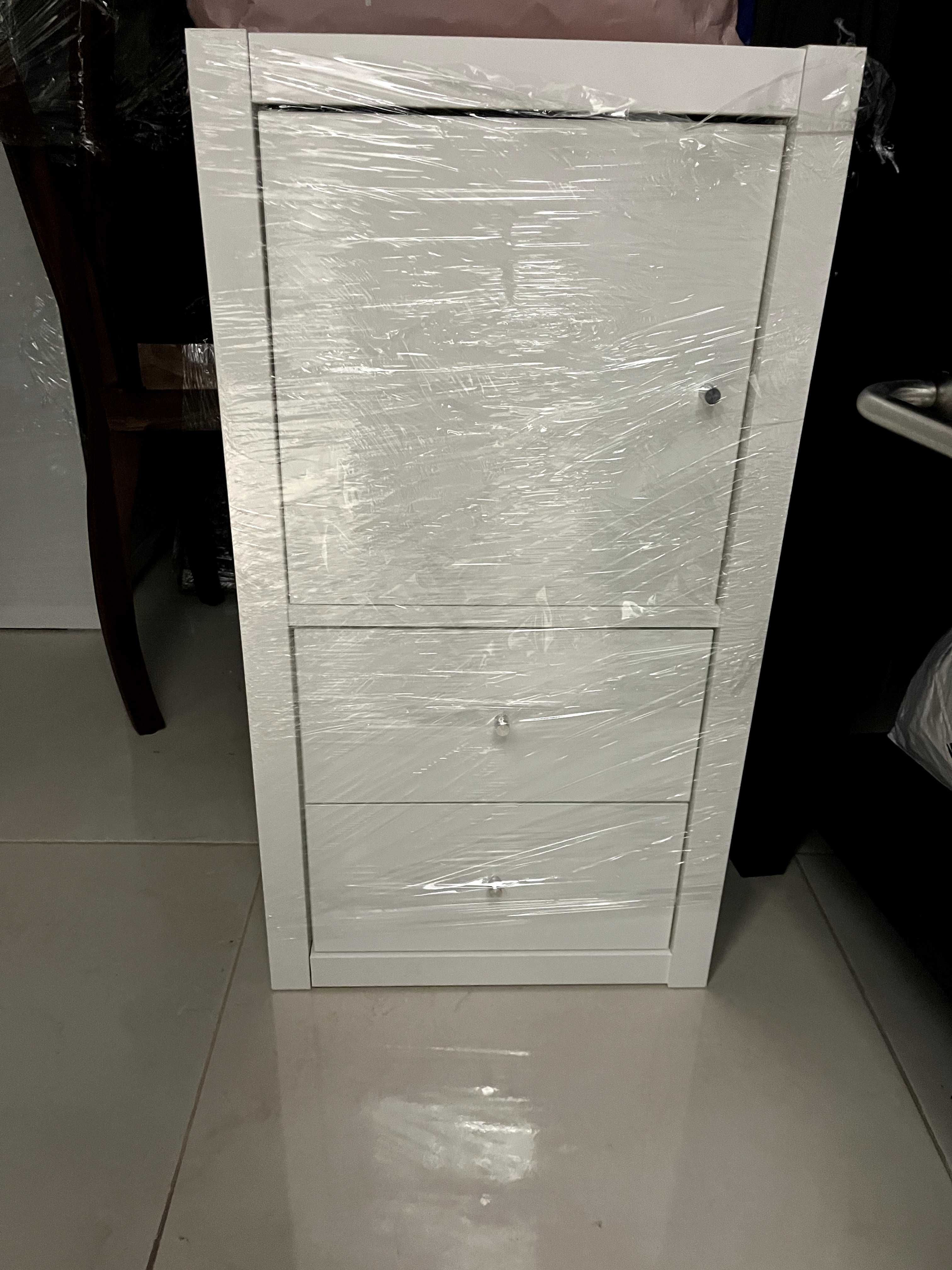 KALLAX branco IKEA - 33x33cm