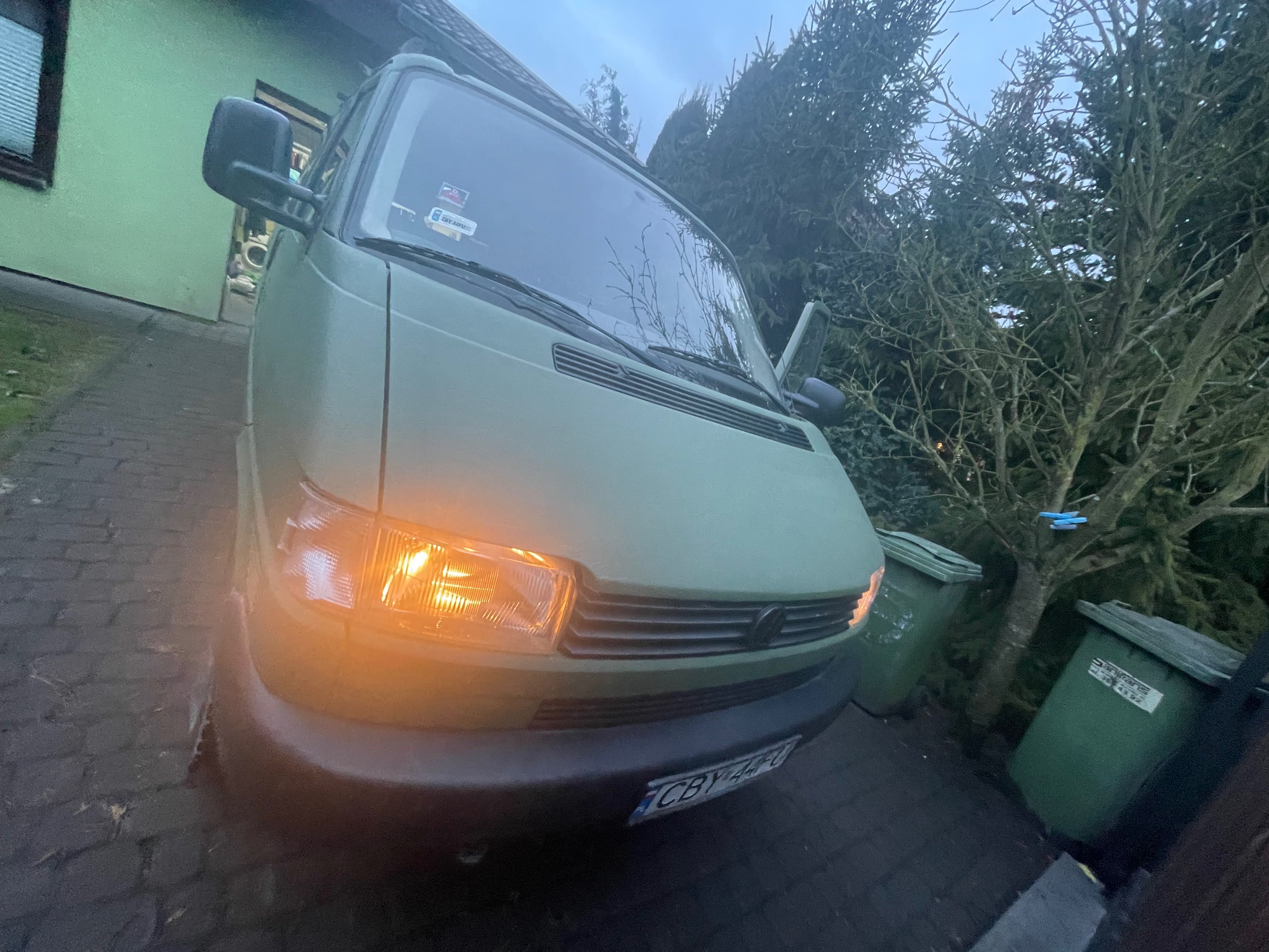 VW T4 transporter