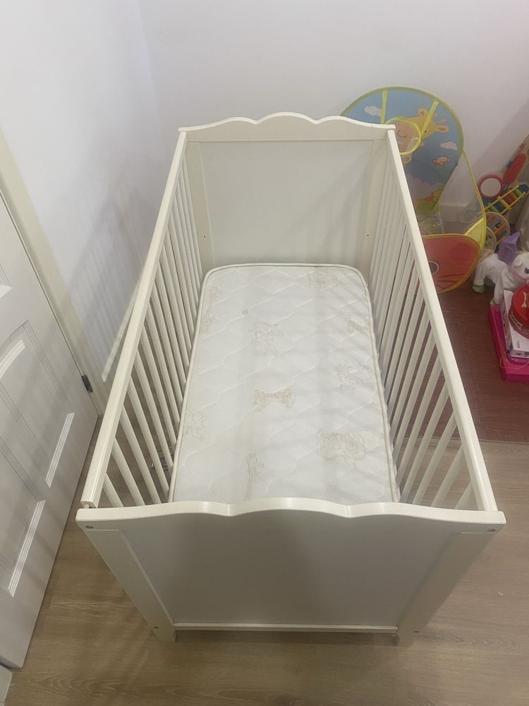 Berço e Colchão seminovos