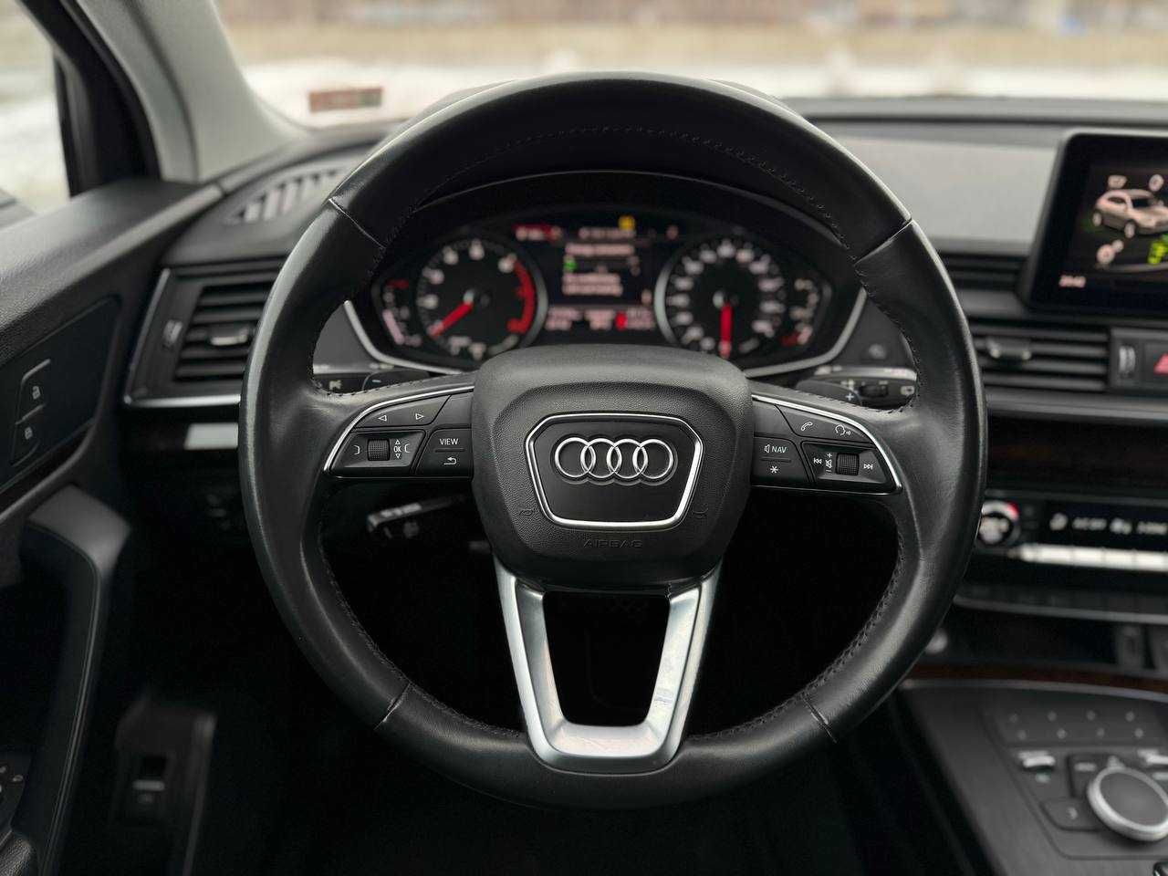 Audi Q5 2019 рік, 2.0 бензин, автомат, повний привід