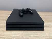 Playstation 4 PRO 1TB + pad w bardzo dobrym stanie USZKODZONY