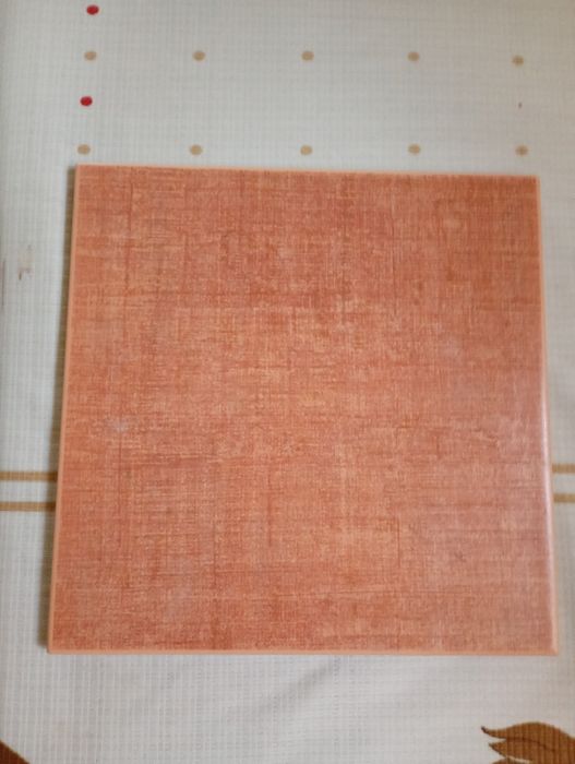 Sprzedam włoskie płytki ścienne 20x20
