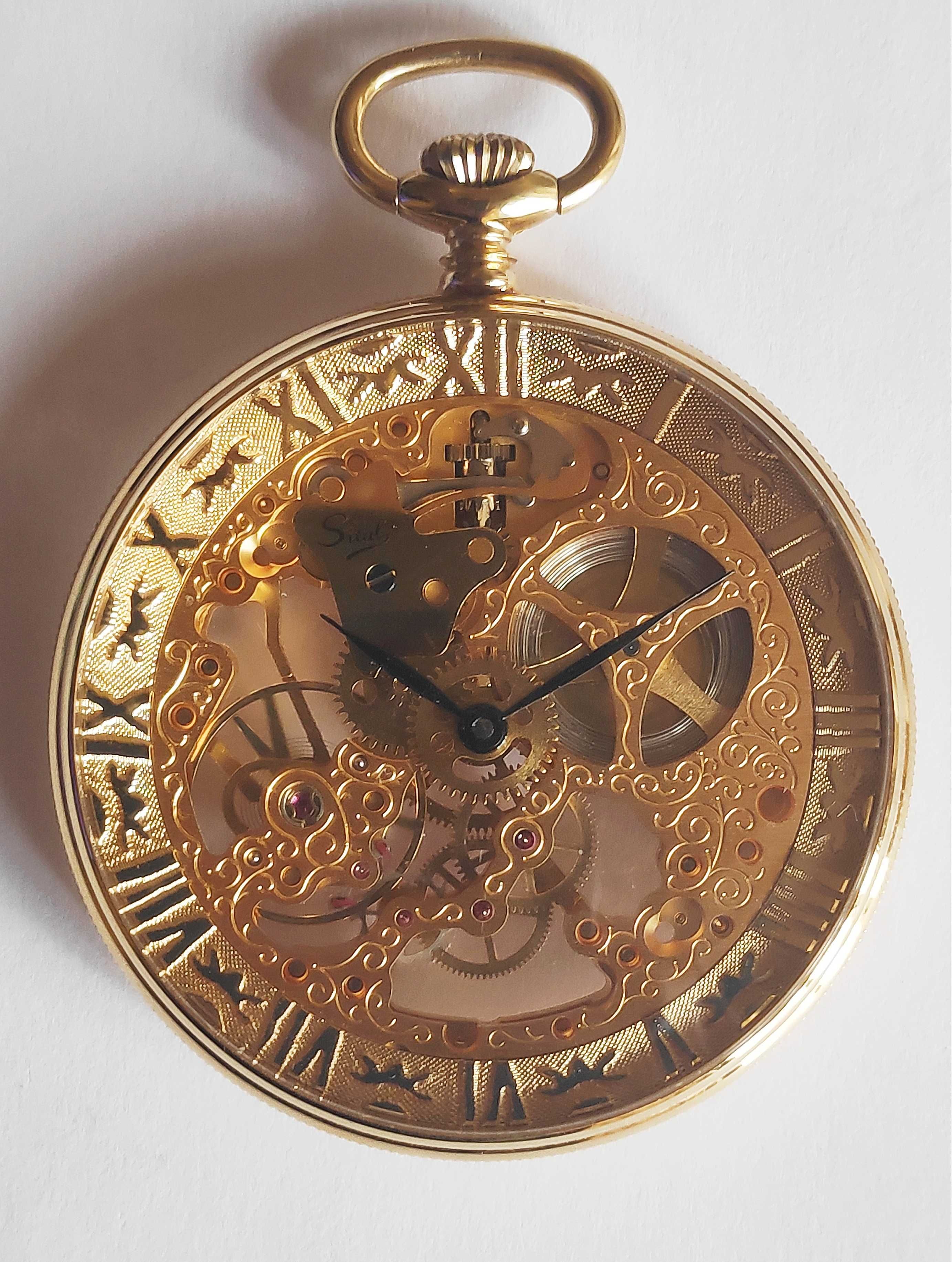 Relógio de bolso esqueletizado banhado a ouro