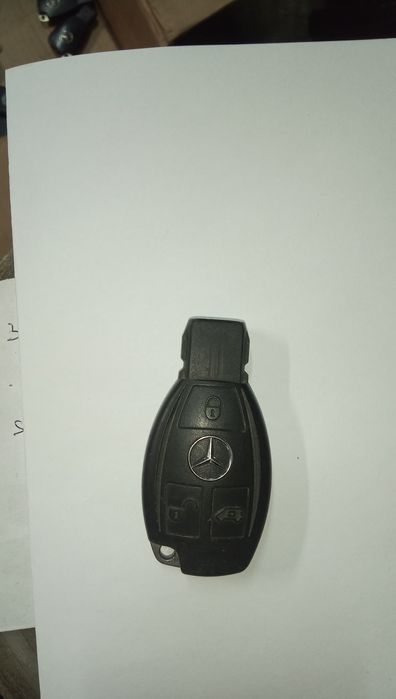 Kluczyk pilot rybka 3 przyciski 3 przyciskowy Mercedes klucz