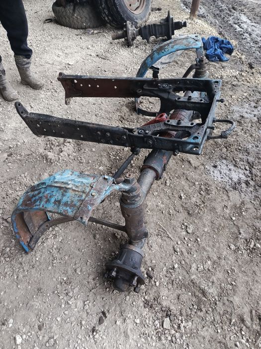 Продам передню балку на мтз80