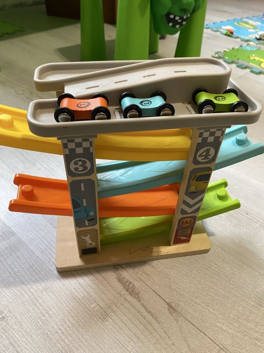 Іграшки для хлопчика в гарному стані