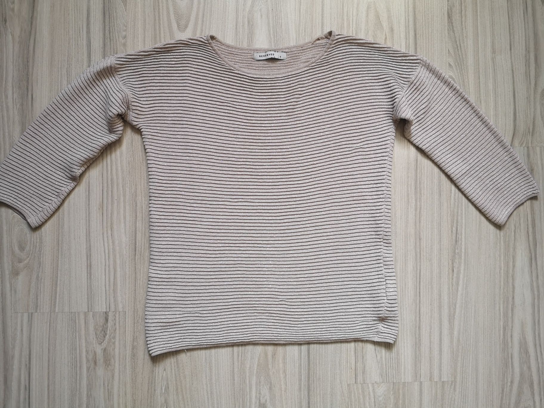 Damski beżowy sweter ze srebrną nitką RESERVED rozmiar S