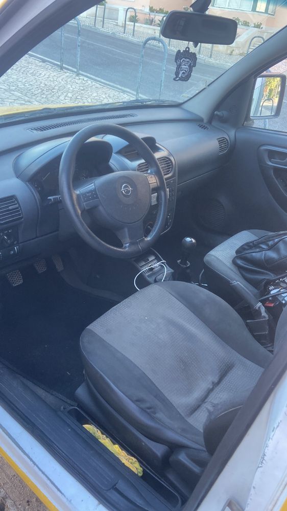 OPEL COMBO em otimo estado