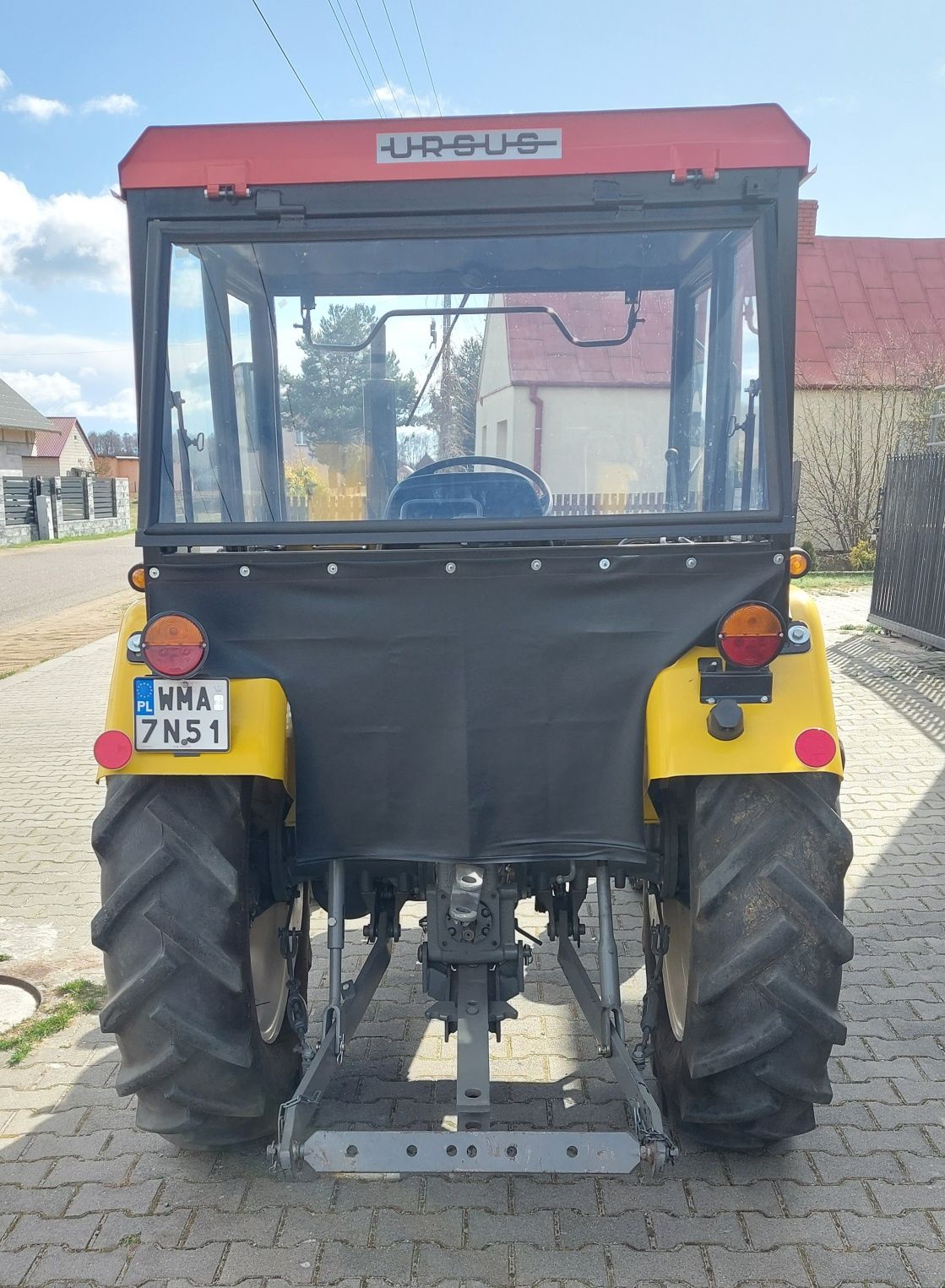 Ursus C330 z kabiną ciągnik traktor c-330