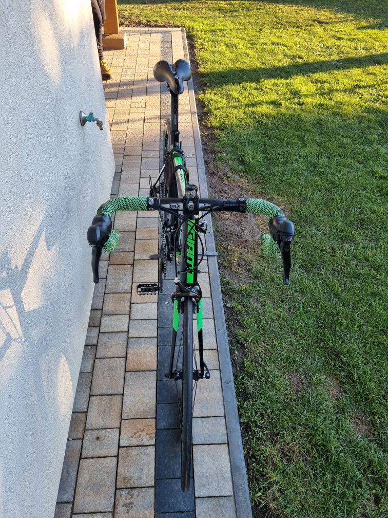 Sprzedam rower szosowy Giant