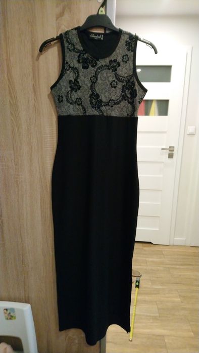 Sukienka czarna maxi