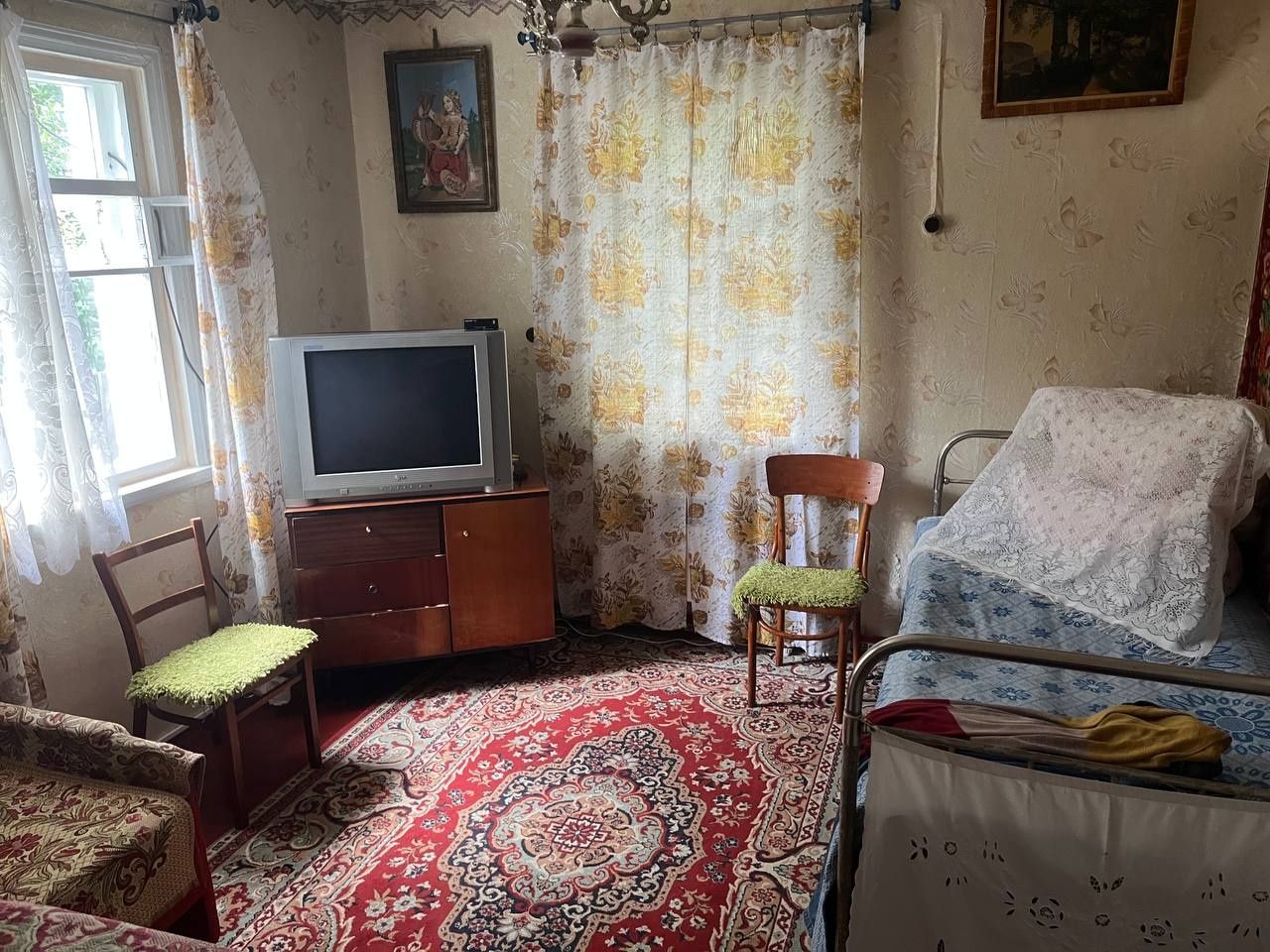 Продаж будинку..