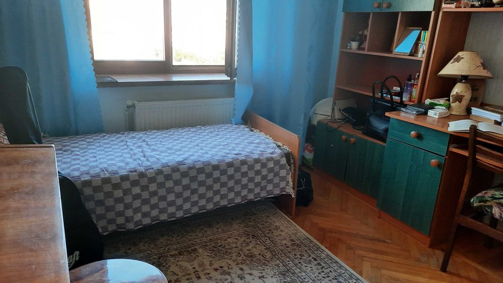 Оренда кімнати у квартирі для дівчини в районі медуніверситету