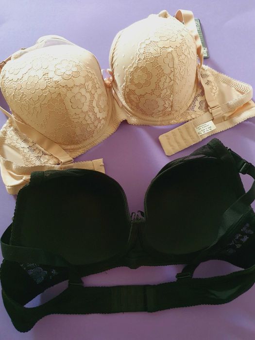 Бюст на чашку - Д