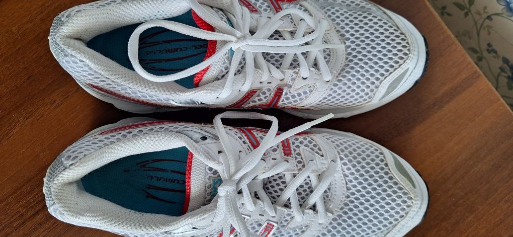 Кросівки asics ОРИГІНАЛ!!!