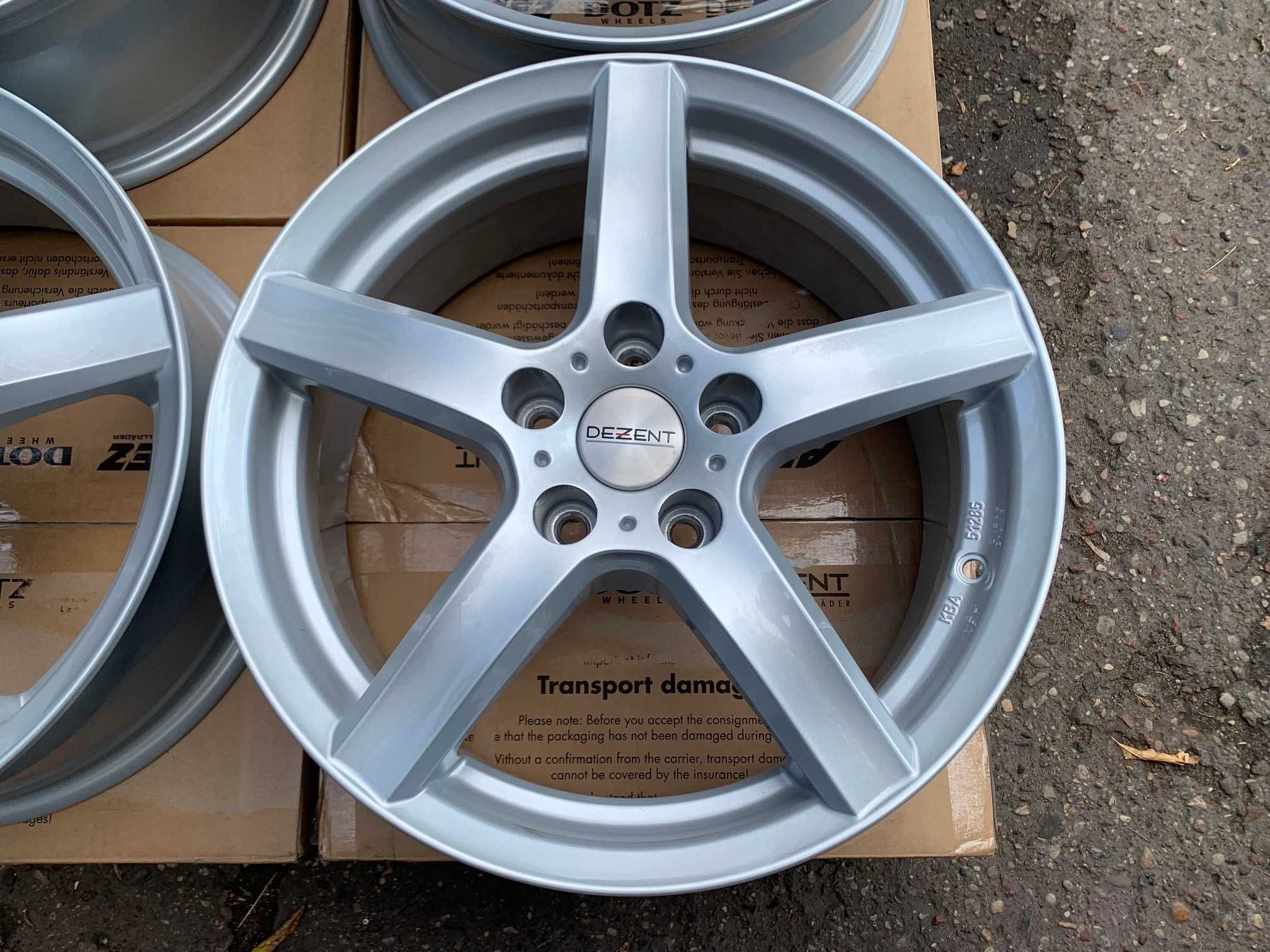 4x felgi DEZENT TY silver 17" roz 5x114,3 ET40 TOYOTA KIA NISSAN LEXUS