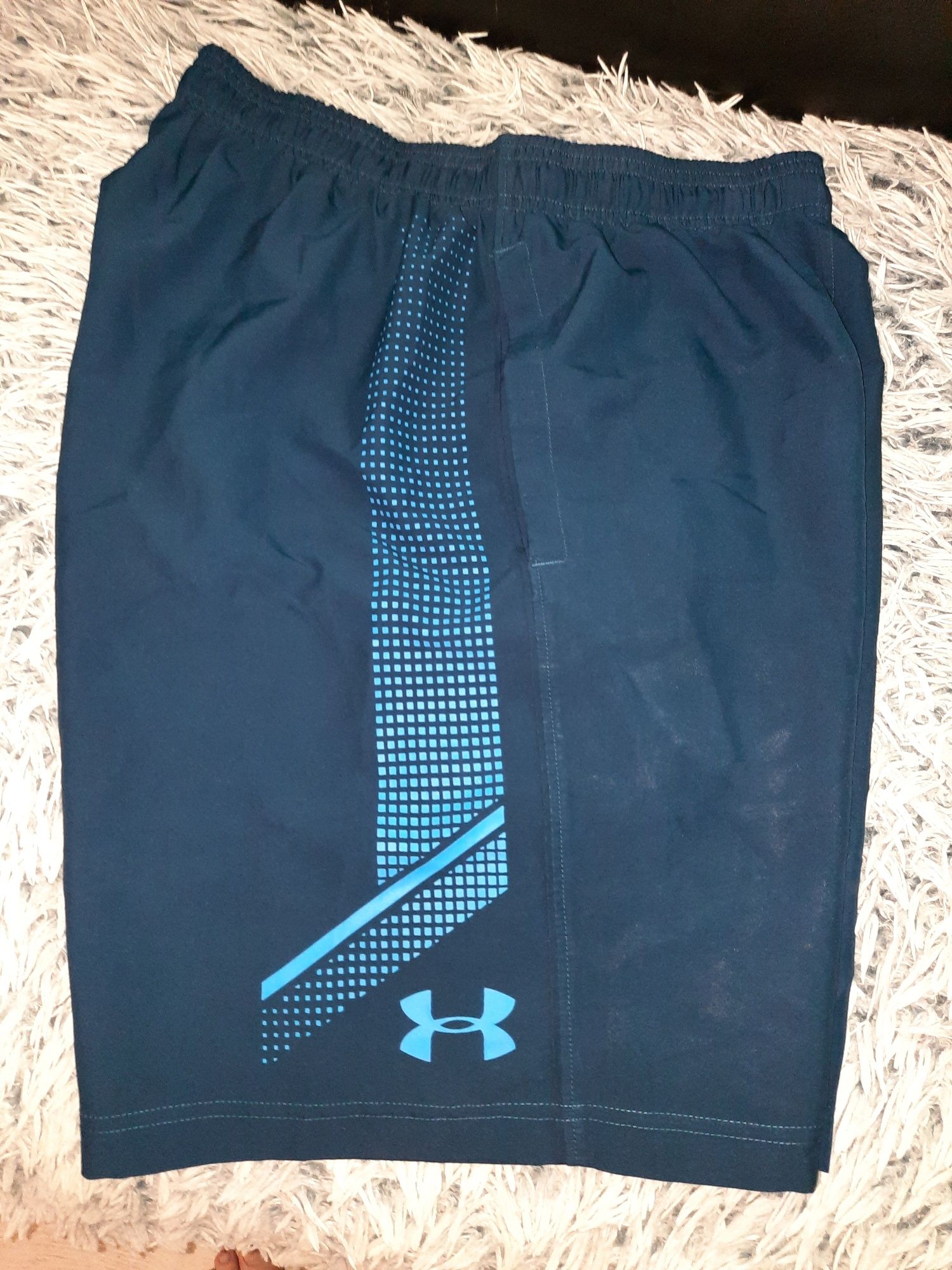 Under Armour Spodenki męskie heatgear