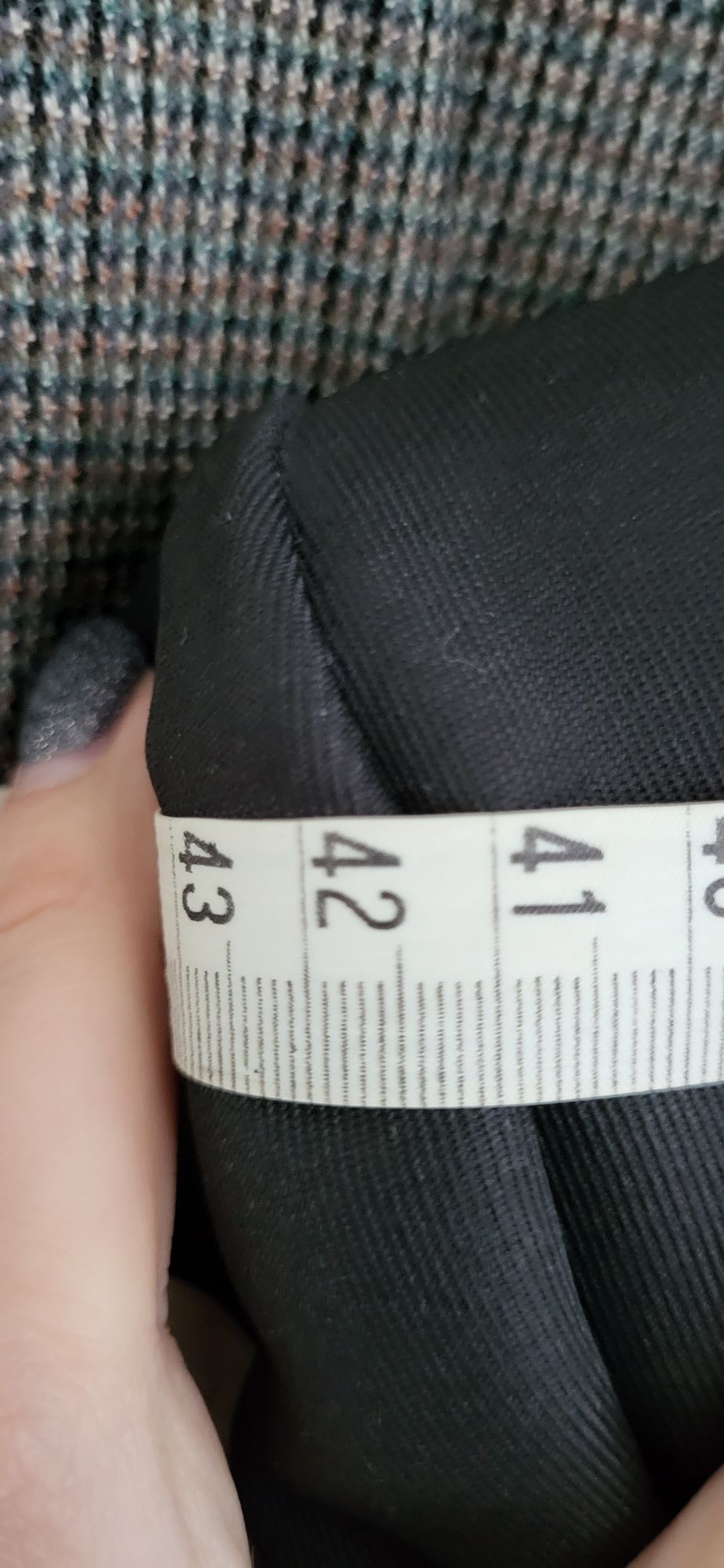 Komplet czarny żakiet i spódnica, r. XL