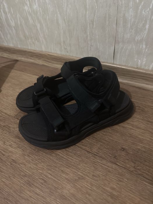 Босоніжки для хлопчика